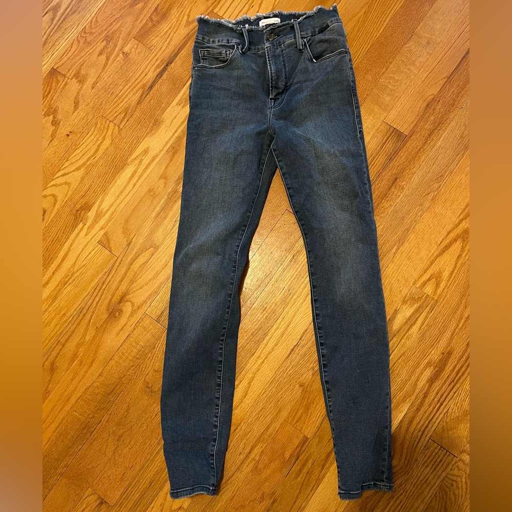 Good American GOOD LEGS FRAY WAISTBAND 👖